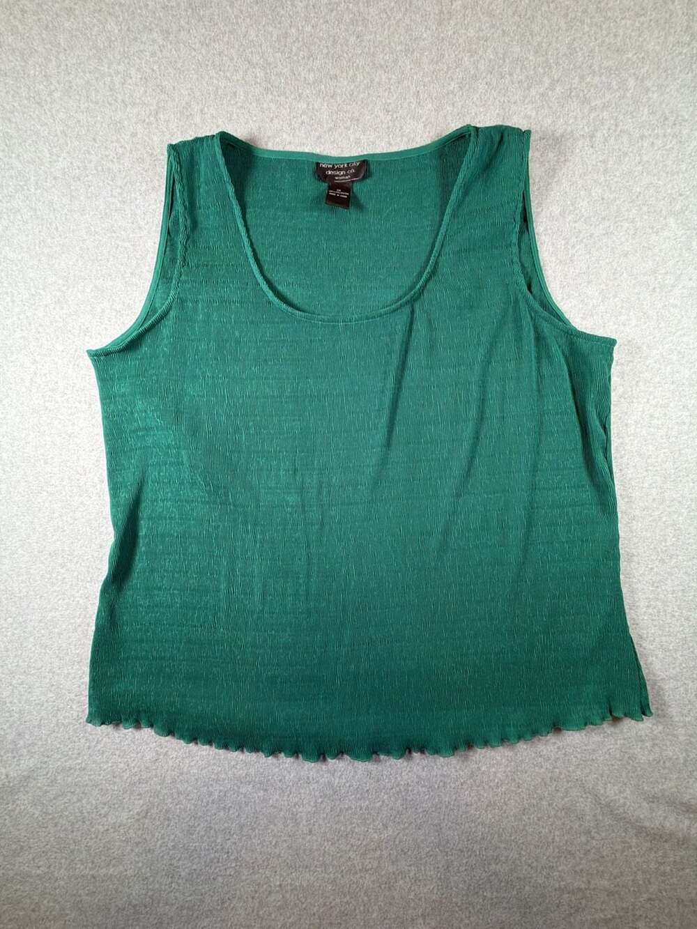 New York City Design Co. Green Pleated Plisse Lettuce Trim Tank Top Plus Size 1X